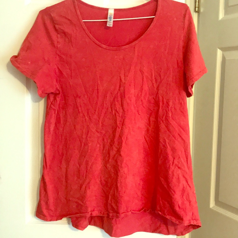 LuLaRoe Classic Tee Vintage Wash